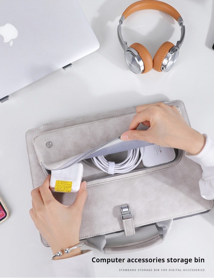 High Grade Stand Cooling Laptop Liner Protective Handbag For Women Fit 13.3 14 15 16 Inch Macbook Huawei Matebook Pro Notebook Protective Case 3 b7ee70edcfc64a10ac74b1dd00eb51bb.jpeg