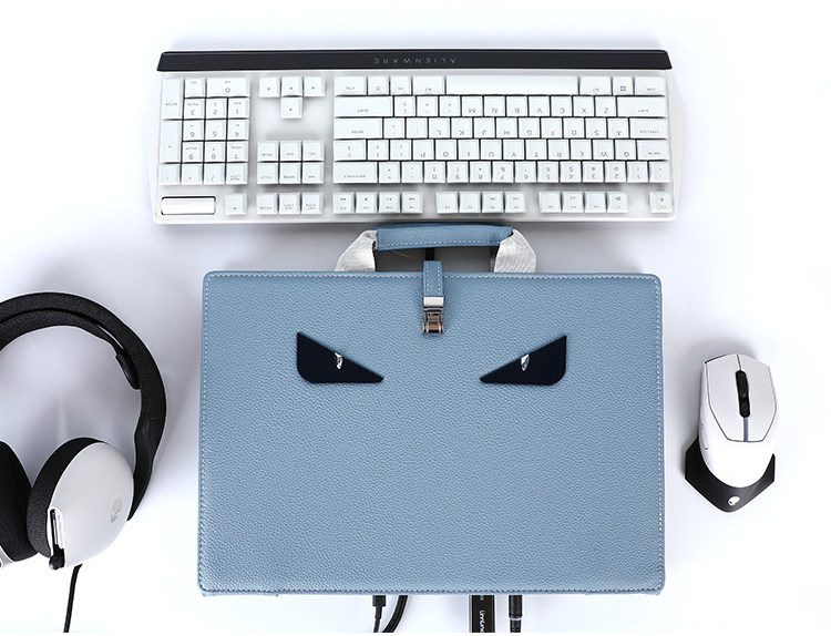 Custom Gaming Notebook Protective Sleeve Great Heat Dissipation Stain Wear Resistant Bag Fit For Alienware HP OMEN Razer MSI Asus ROG Legion Dell Laptops 9 eee2af81d8da4867a295b4860169ef0a.jpg